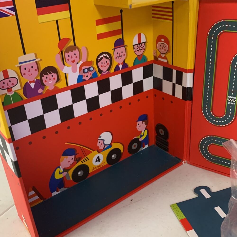 Janod Racing Wooden 3 Car Racing Grand Prix Suitcase Playset - Picture 7 of 7